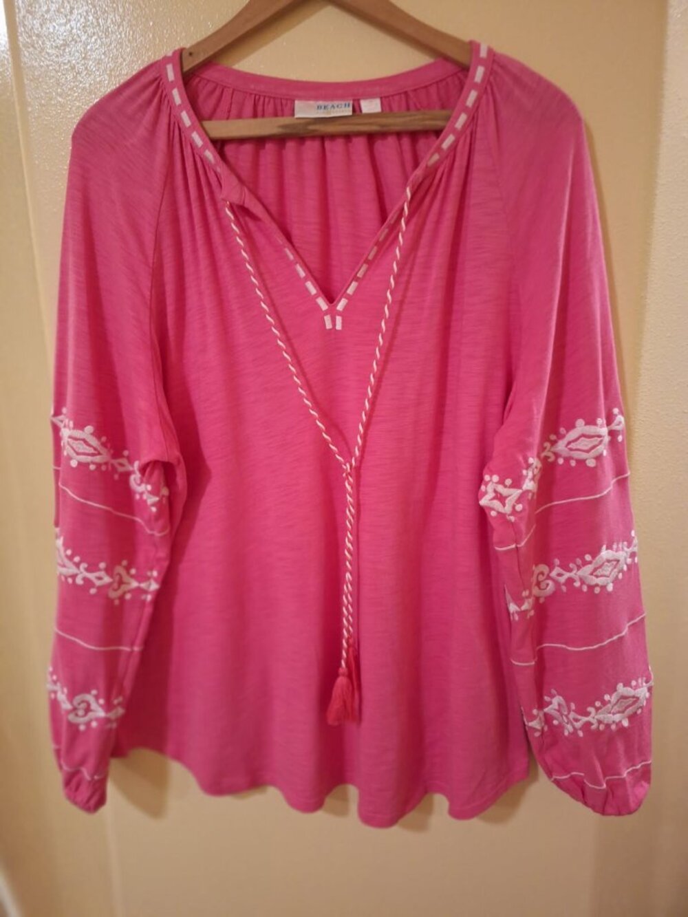 Kim Gravel - Belle Beach Embroidered Collar & Sleeves - Tie Fringe Tassels 1X